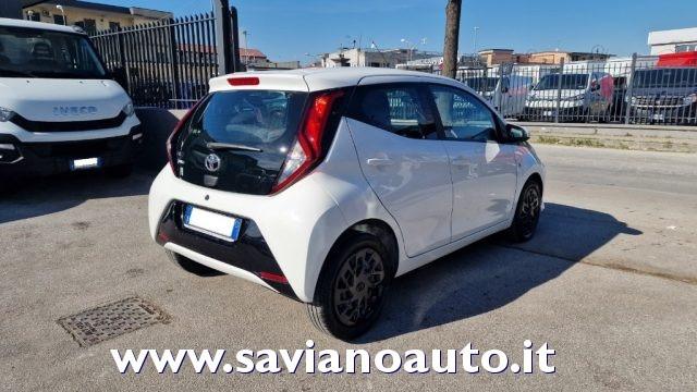 TOYOTA Aygo Connect 1.0 VVT-i 72 CV 5 porte x-cool MMT