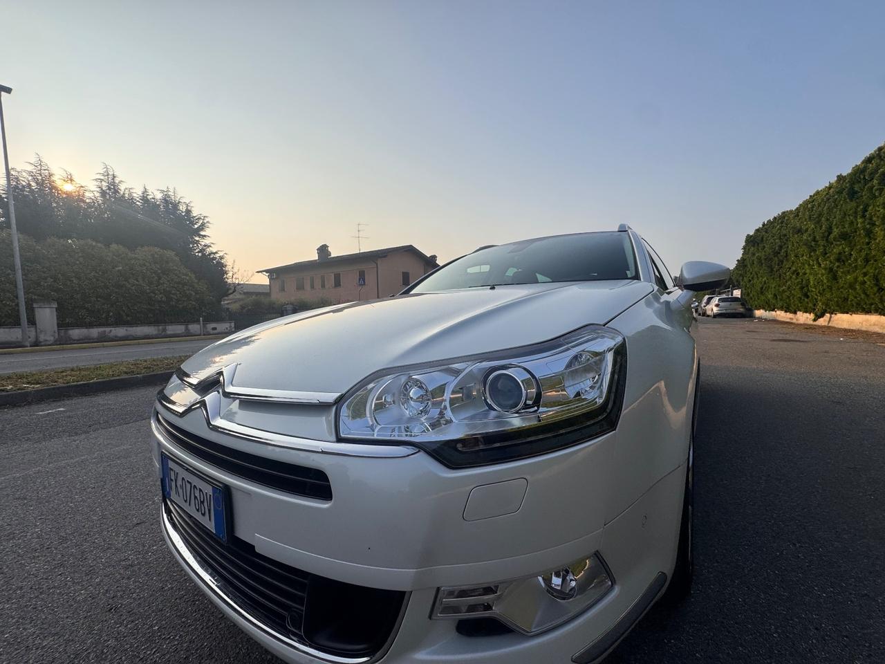 Citroen C5 BlueHDi 180 EAT6 S&S Hydractive Business Tourer