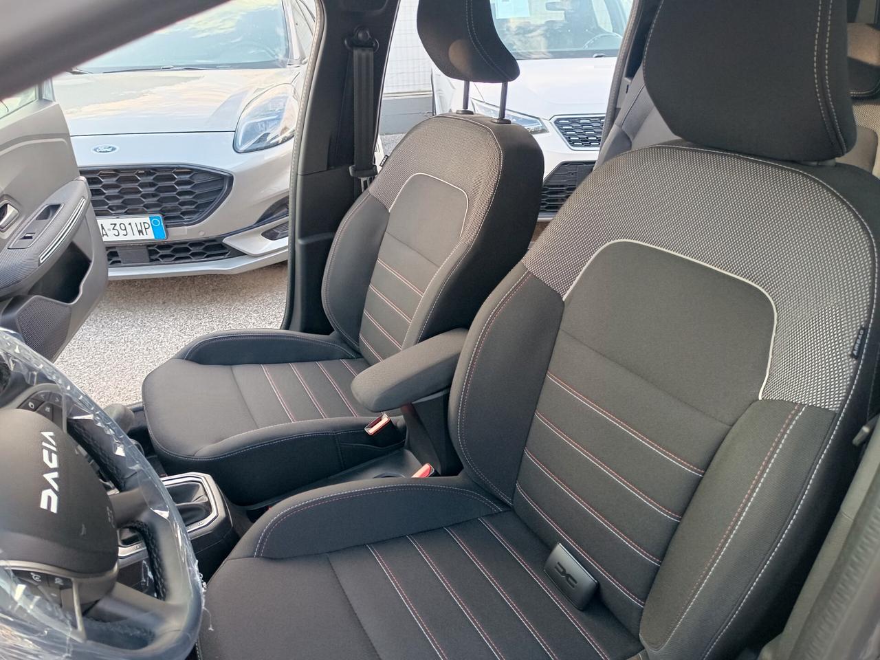 Dacia Jogger 1.6 Hybrid 140 5 posti Extreme