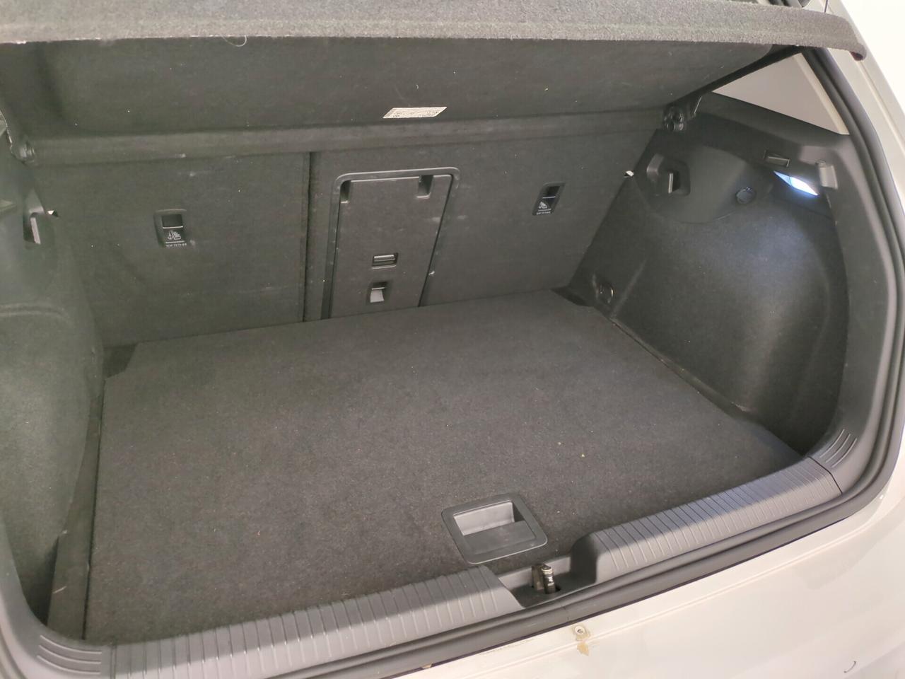 Volkswagen Golf 2.0 TDI 150 CV DSG SCR Style