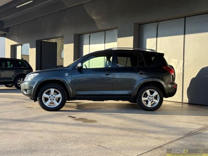 Toyota RAV4 RAV4 2.2 D-4D 177 CV Luxury
