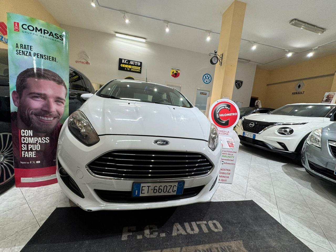 Ford Fiesta 1.5 TDCi 75CV 5 porte Titanium