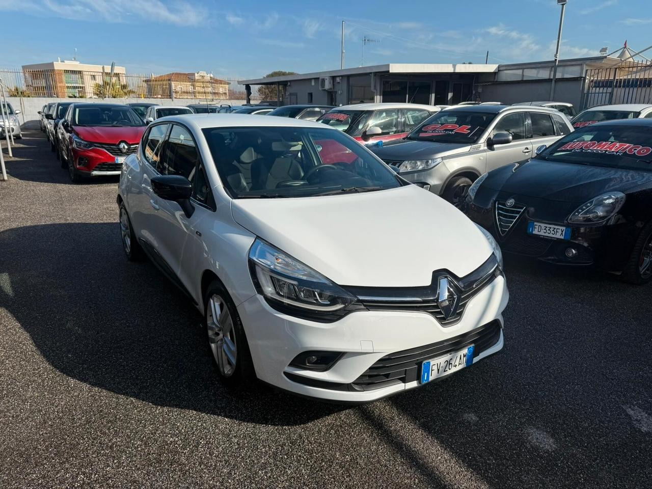 Renault Clio dCi 8V 90 CV 5 porte Moschino Life
