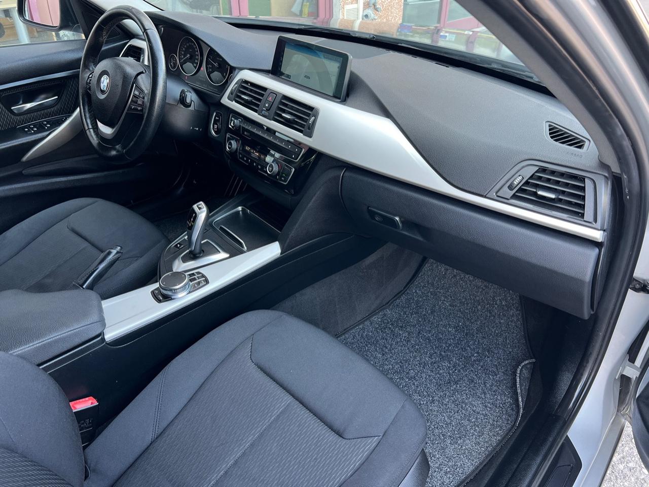 BMW 318 d Touring Sport auto