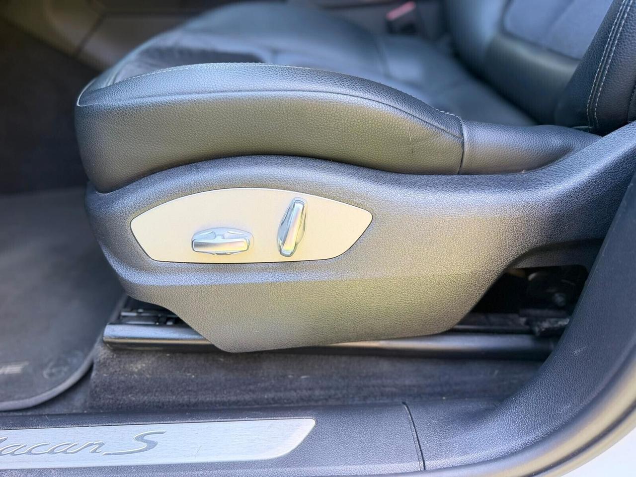 Porsche Macan 3.0 S benzina 353 cavalli pacchetto sport crono