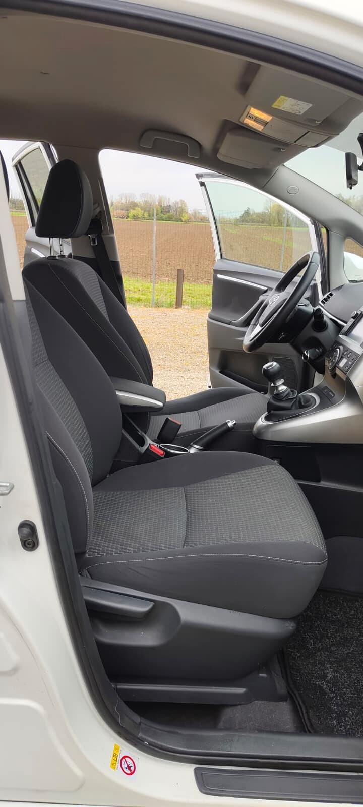 Toyota Verso 1.6 D-4D Style 7 posti