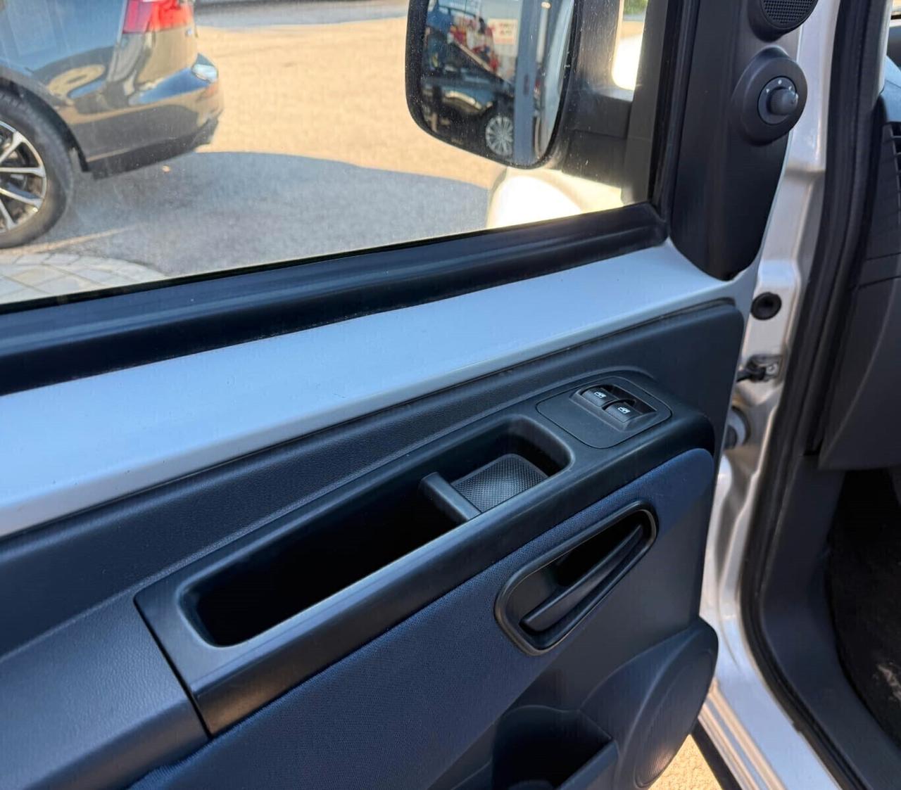 Citroen Nemo 1.4 Diesel autocarro 4 posti