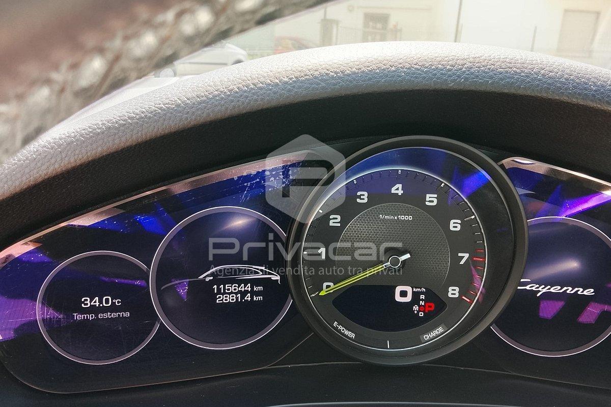 PORSCHE Cayenne Coupé 3.0 V6 E-Hybrid