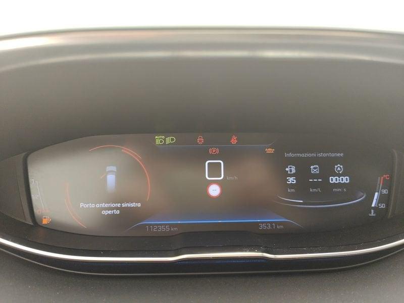 Peugeot 5008 II 2021 1.5 bluehdi Allure Pack s&s 130cv