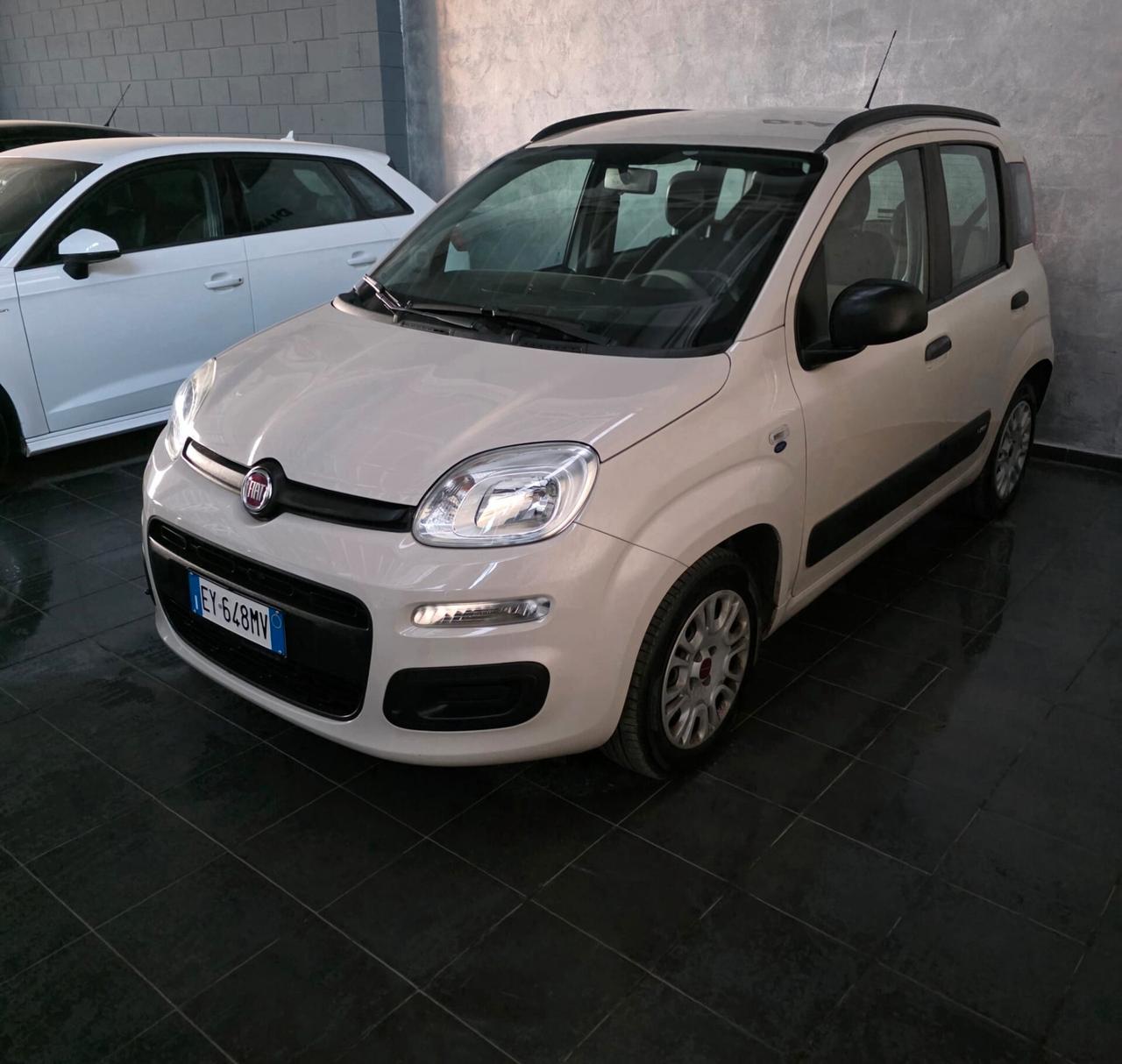 Fiat Panda 1.2 BENZINA NEOPATENTATI