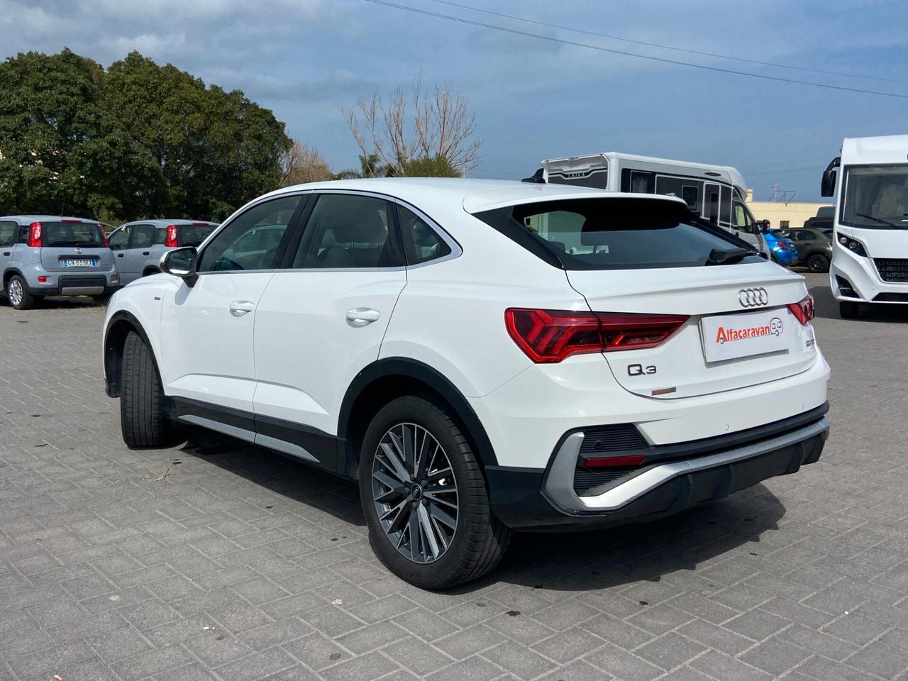 Audi Q3 Sportback 35 2.0 tdi S line edition s-tronic