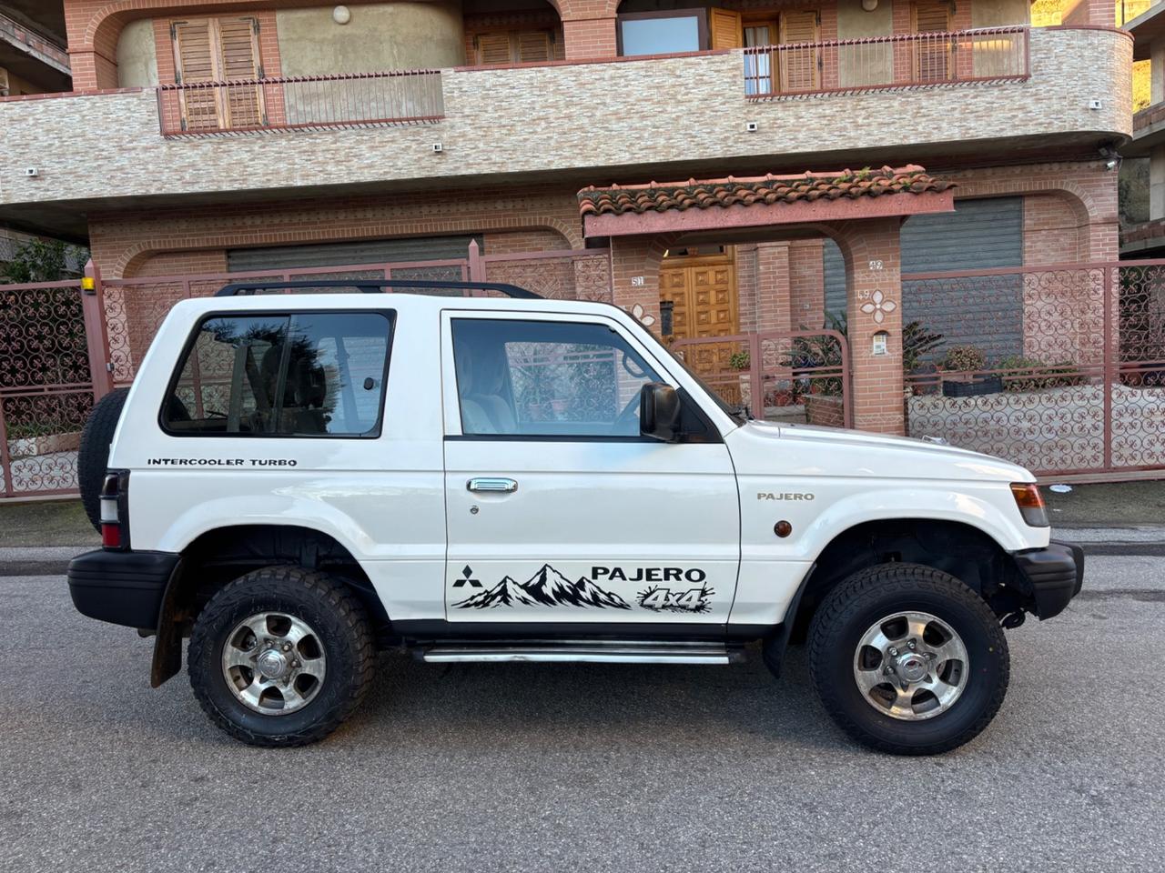 Mitsubishi Pajero 2.5 TDI Metal-top S. Select GLX