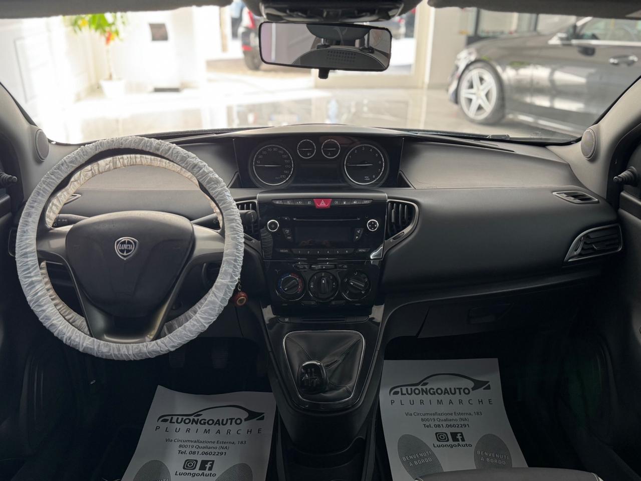 Lancia Ypsilon 1.2 69 CV 5 GPL Platinum