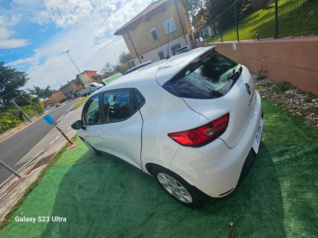 Renault Clio 1.2 75CV 5 porte Life
