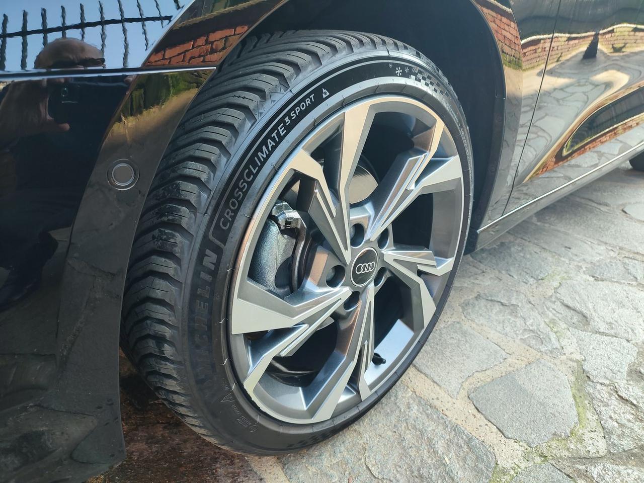 Audi A3 1.0 30 TFSI MHEV Sportback Business #9915