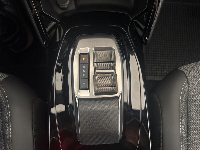 Peugeot 2008 2008 Hybrid 145 e-DCS6 Allure