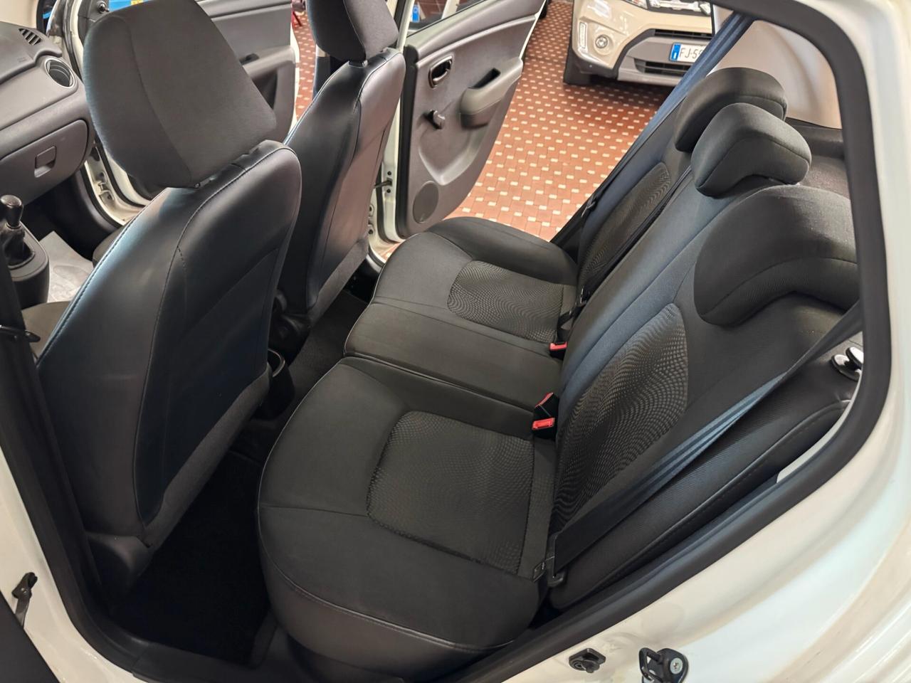 Hyundai i10 1.0 12V Fiorucci Soft Top - IDEAL PER NEOPATENTATI