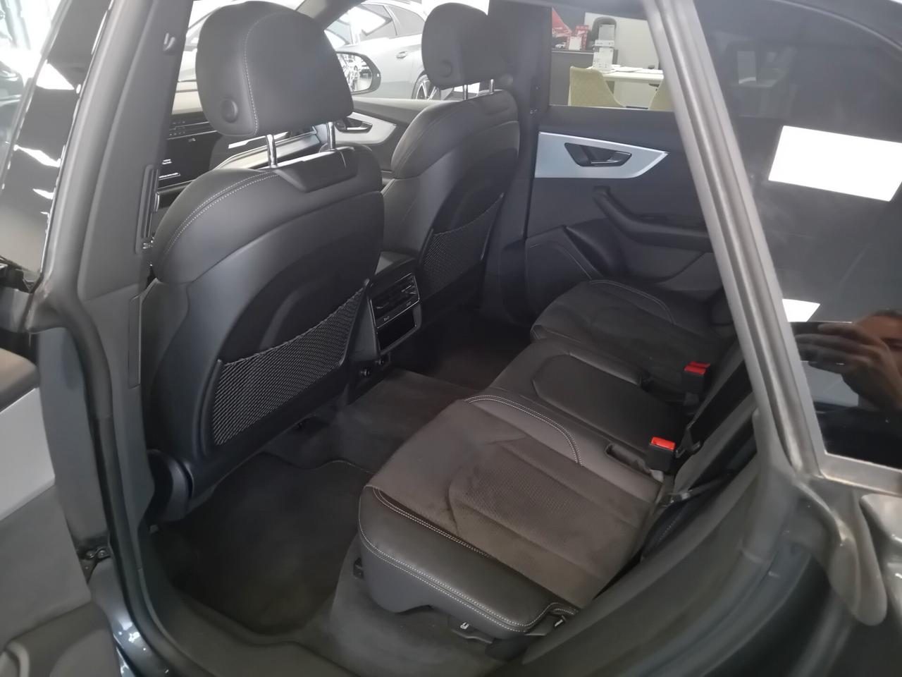 Audi Q8 SUV 50 TDI 286 CV quattro tiptronic S line edition