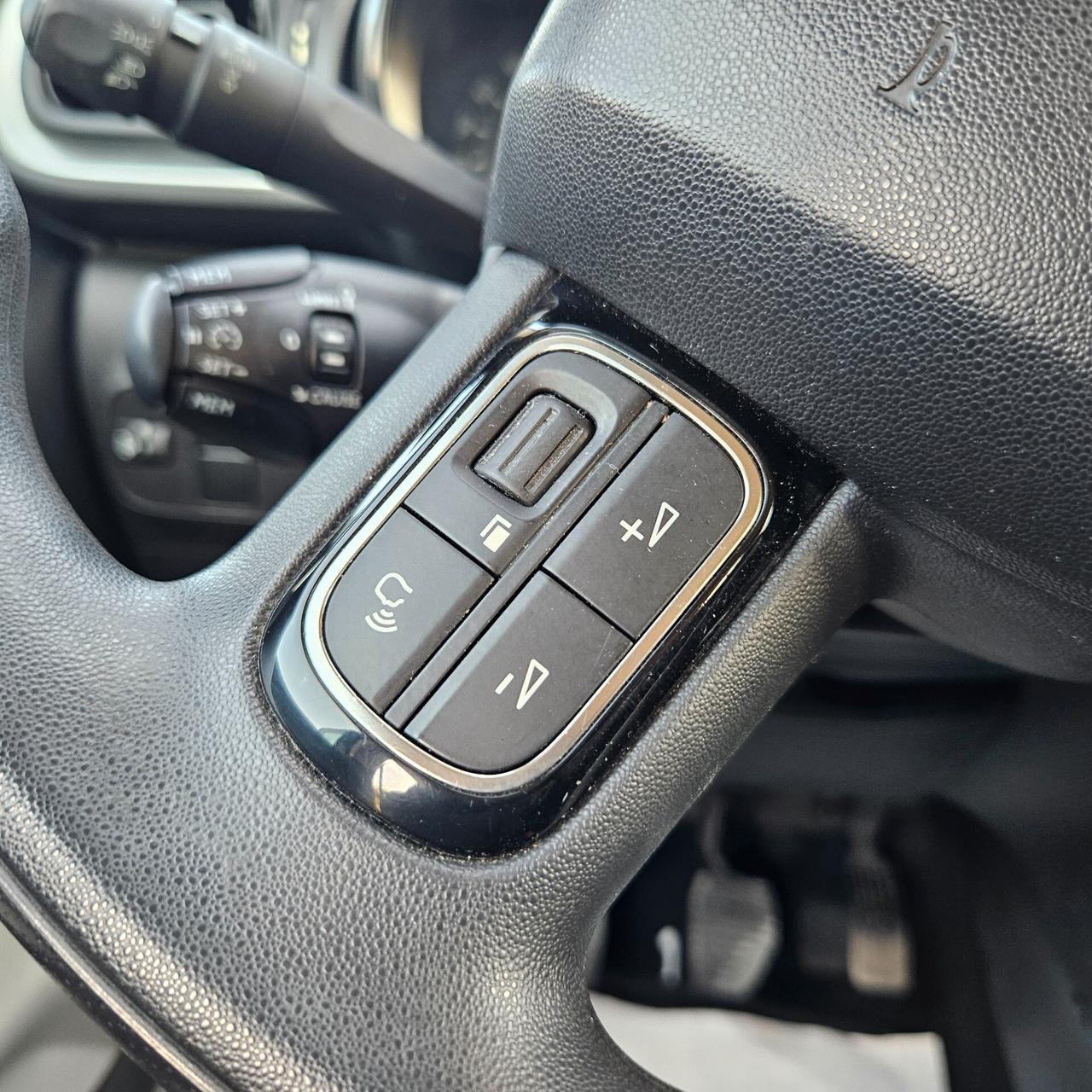 Citroen C3 NEOPATENTATI PREZZO FINALE E REALE