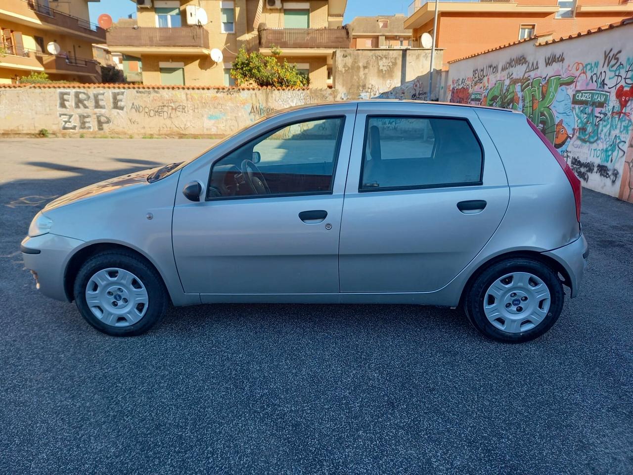 Fiat Punto 1.2 FIRE 52.000KM ORIGINALI