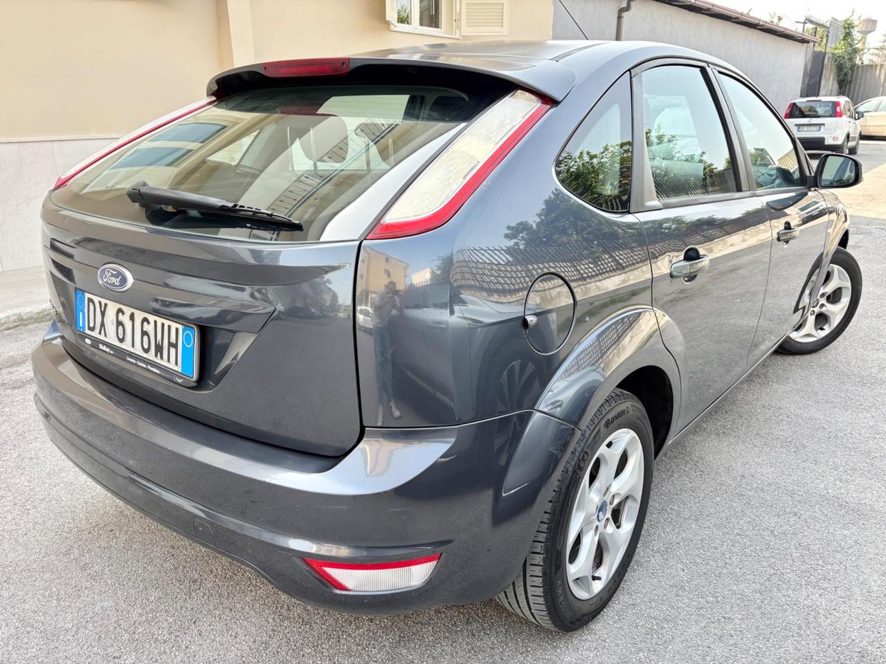 Ford Focus 1.6 GPL solo 13000km