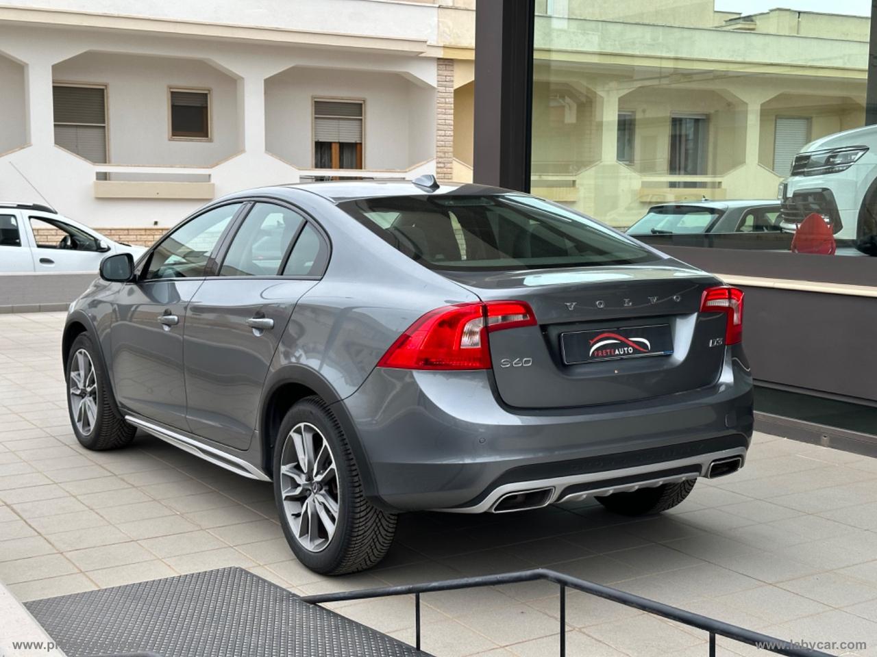 VOLVO S60 Cross Country D3 Geartronic