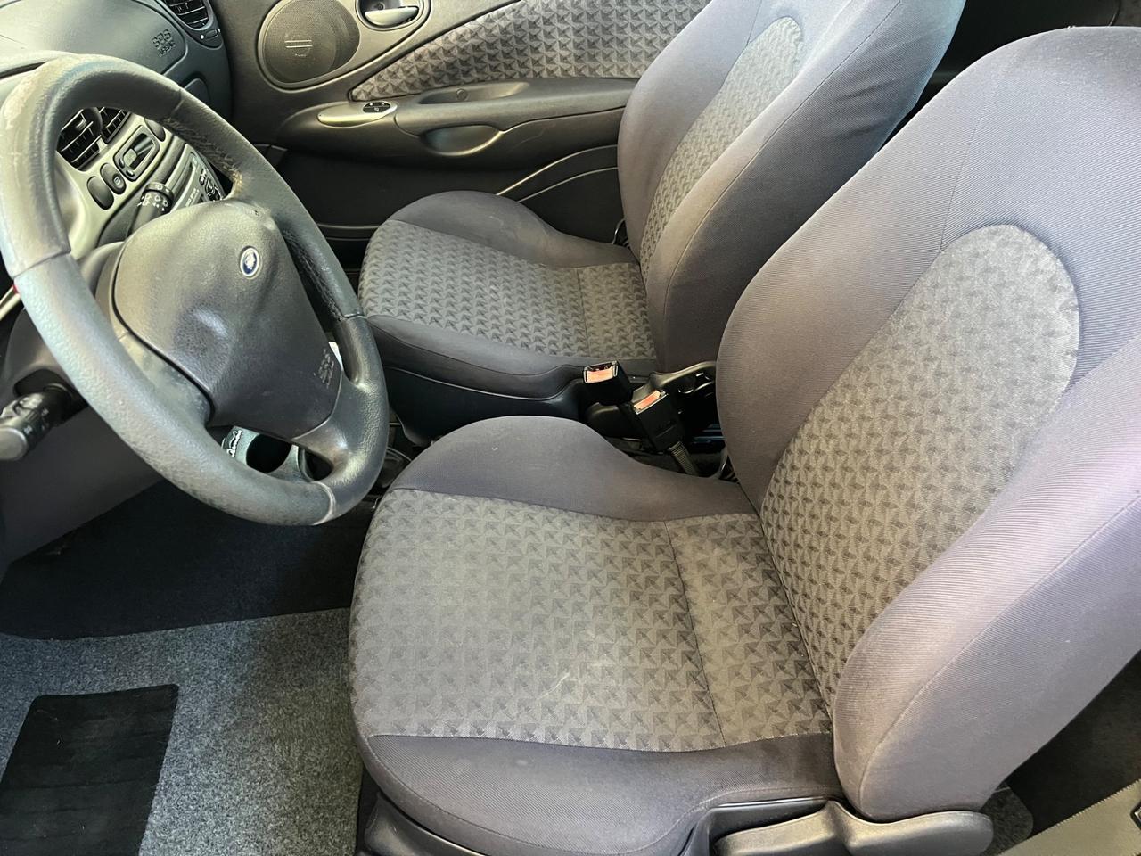 Ford Puma 1.4i 16V cat