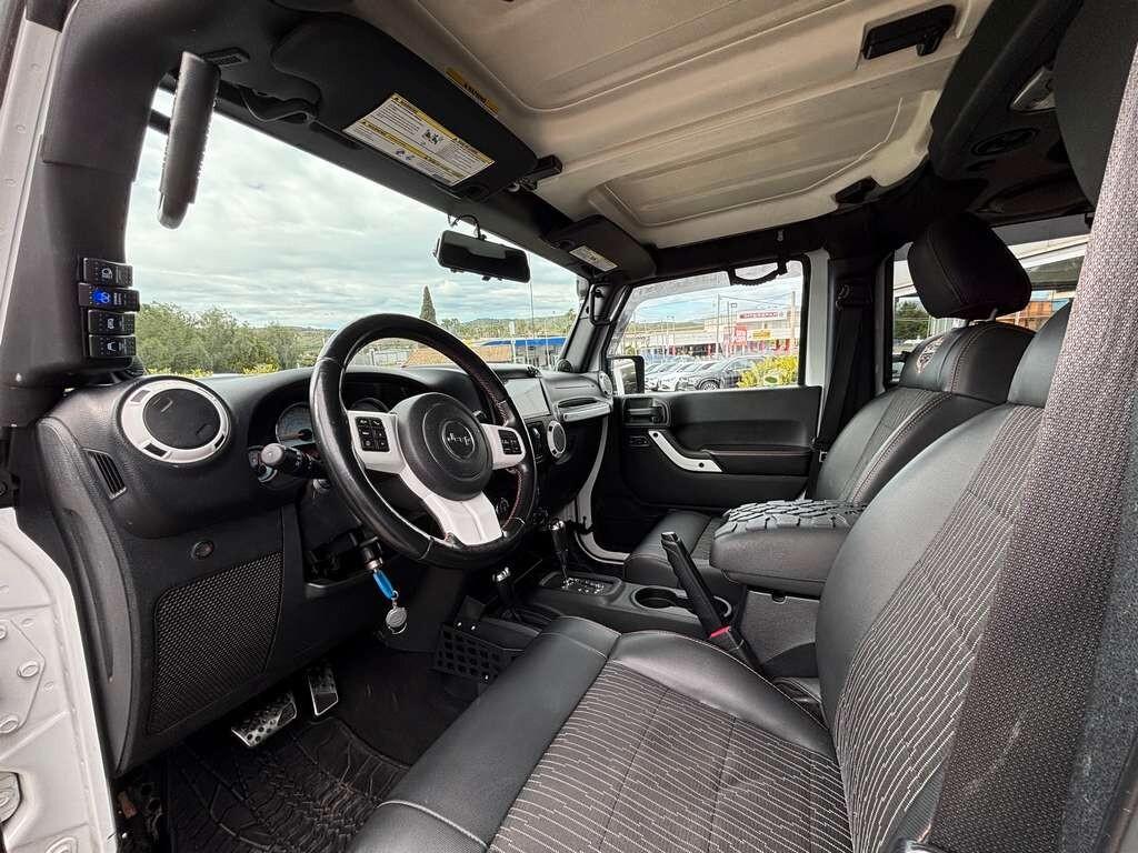 Jeep Wrangler Unlimited 2.8 CRD DPF Sahara Auto 2012 / KM 123.000 Tua a solo 320 Euro al mese