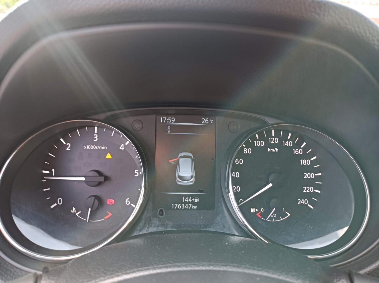 Nissan Qashqai 1.5 dCi DPF Tekna