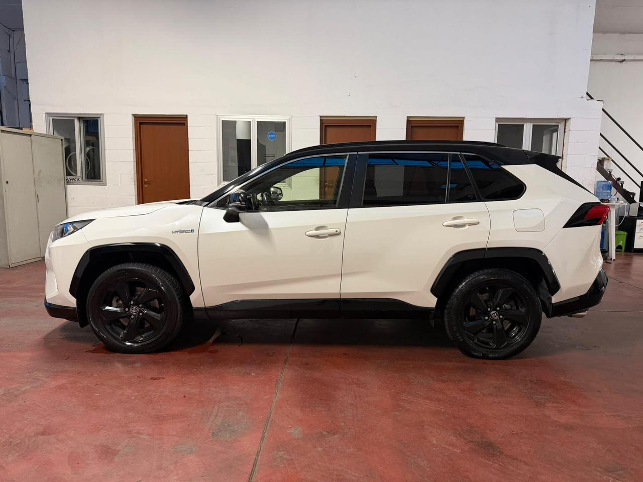 Toyota RAV 4 2.5 HV (222 CV) E-CVT AWD-I LOUNGE (163 KW)