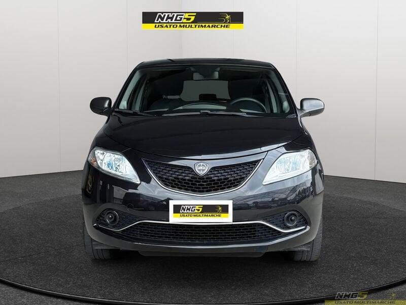 Lancia Ypsilon Ypsilon 1.2 69 CV 5 porte Silver