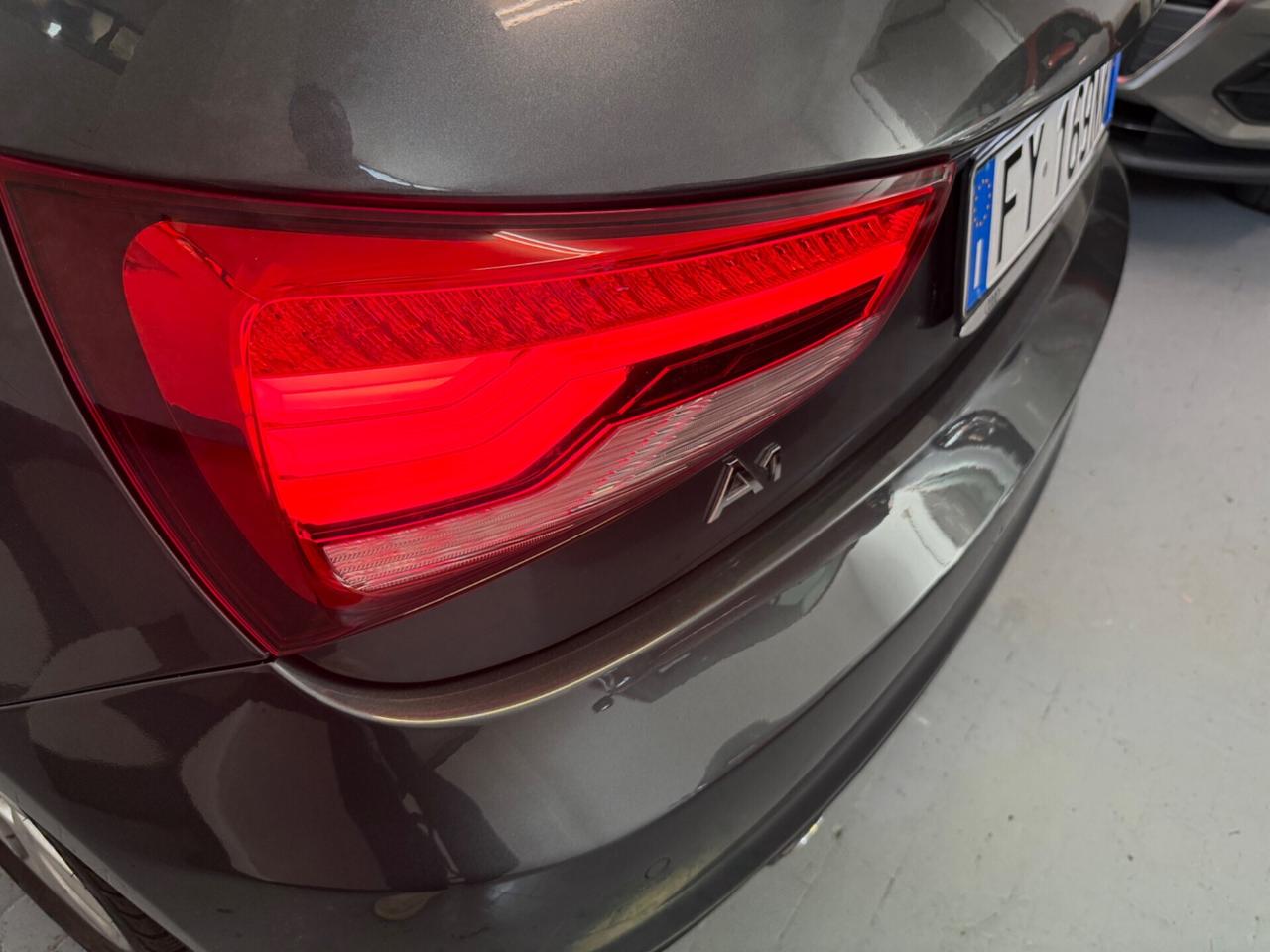 Audi A1 1.4 TDI S-TRONIC S-LINE