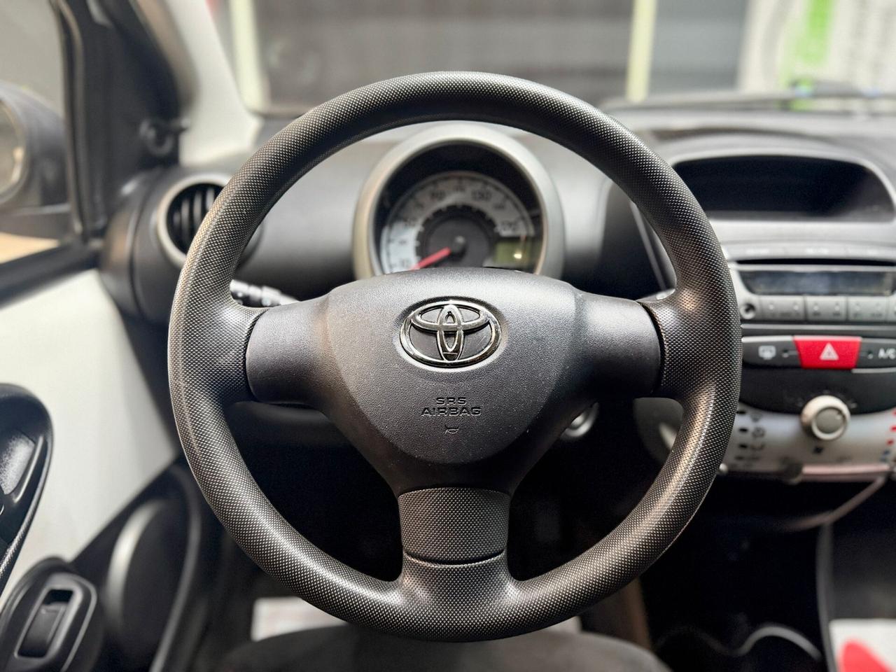 Toyota Aygo 1.0 12V VVT-i 5 porte Active Connect