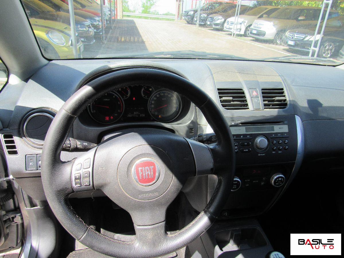 FIAT - Sedici - 1.9 MJT 4x2 Emotion