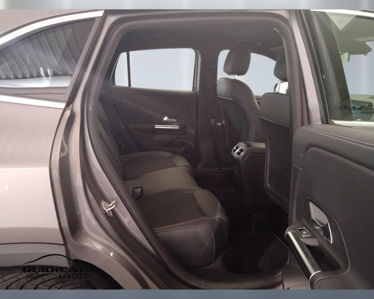Mercedes-Benz GLA-H247 2020 - GLA 180 d Sport Plus auto