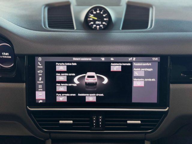 PORSCHE Cayenne 3.0 V6 E-Hybrid *UNIPROP*RADAR*SPORT CHRONO*