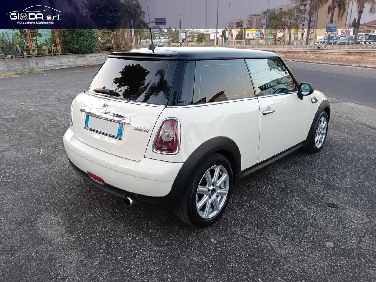 Mini Cooper 1.6 B 120 Cv