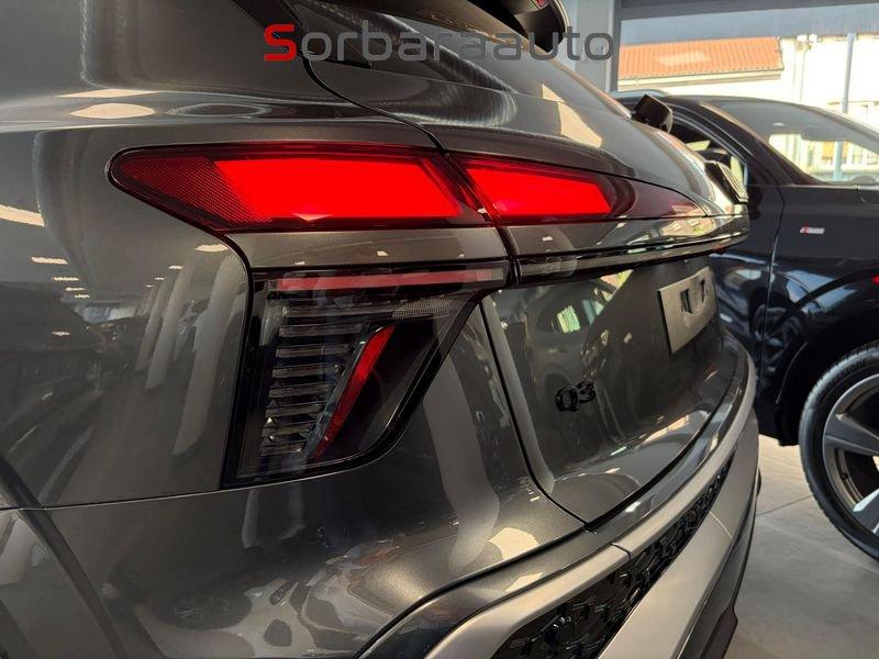 Audi Q3 TFSI 110 kW mHEV S tronic S Line edition.