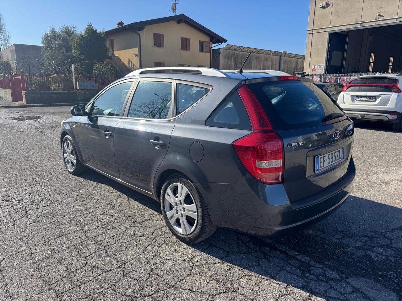 Kia Ceed Sportswagon 1400cc 90cv neopatentati 124000 km