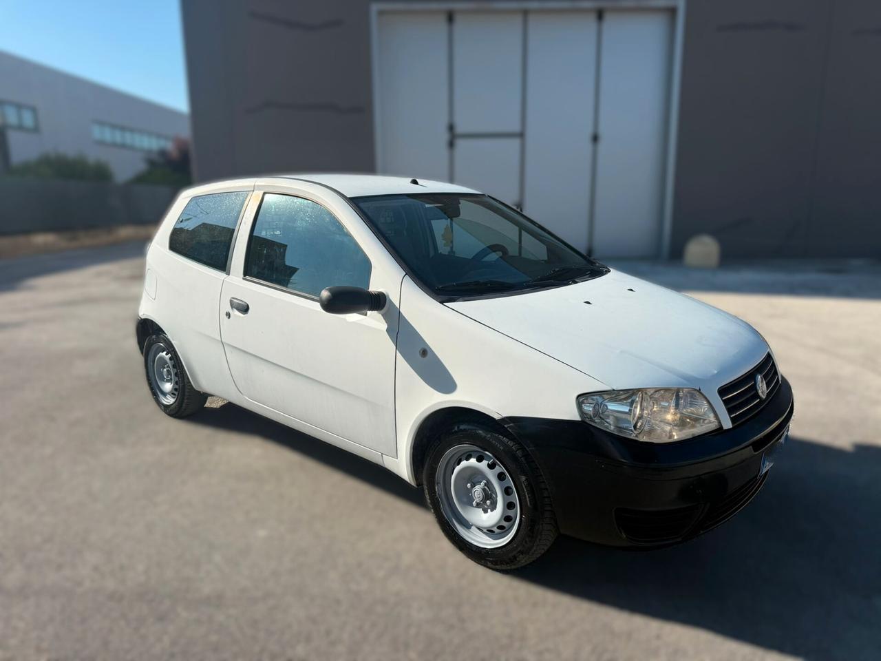 FIAT PUNTO VAN 1.3 DIESEL 2006 12 MESI DI GARANZIA