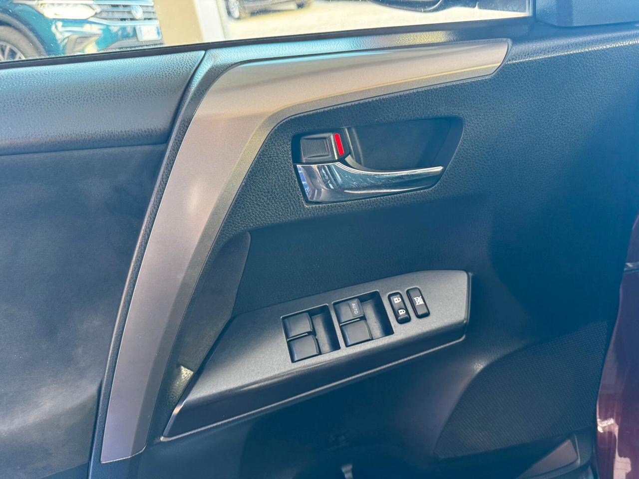 Toyota RAV 4 RAV4 2.0 D-4D 2WD Lounge