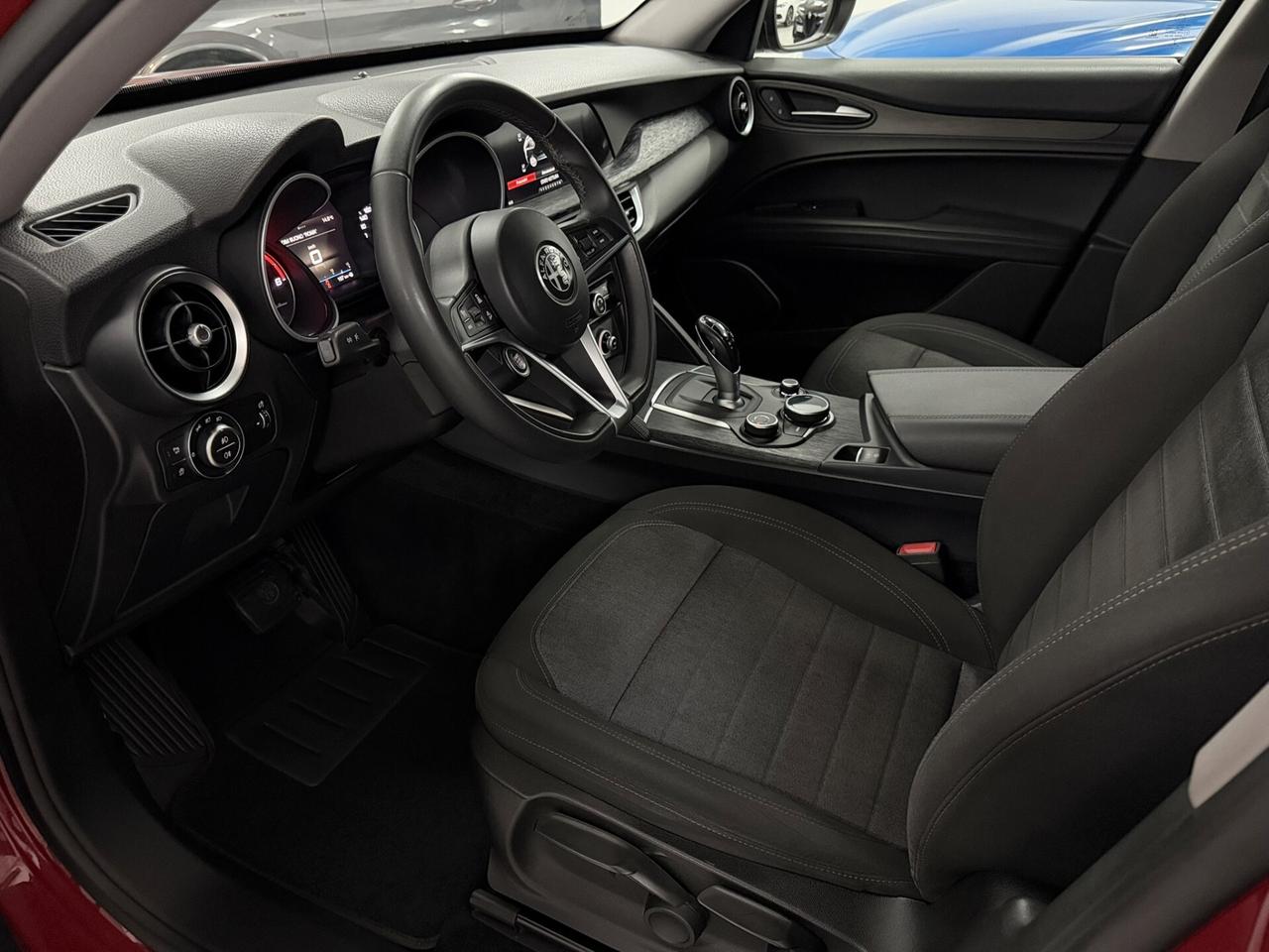 Alfa Romeo Stelvio 2.2 TD 160CV SPORT TECH CERCHI 19 DISTRIBUZIONE OK