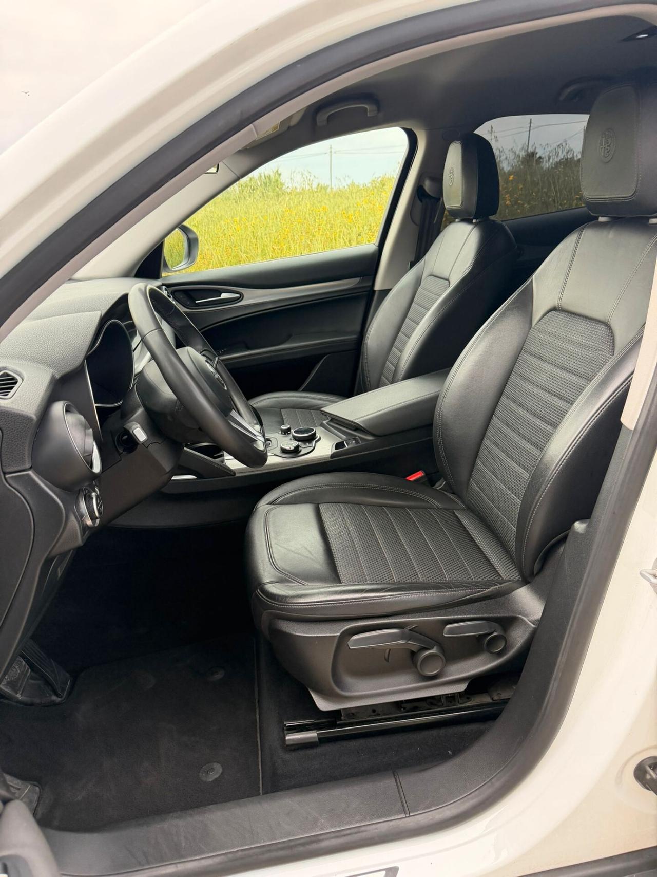 Alfa Romeo Stelvio 2.2 Turbodiesel 180 CV AT8 RWD Executive