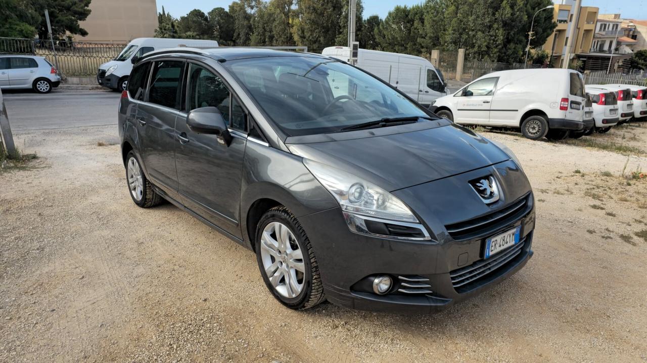 Peugeot 5008 2.0 HDi 163CV aut. Allure