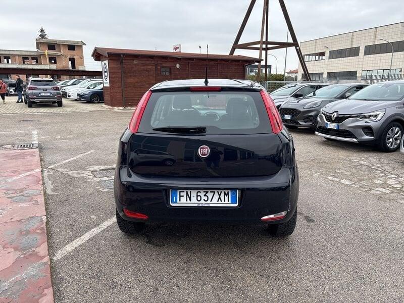 FIAT Punto 1.4 8V 5 porte Natural Power Street