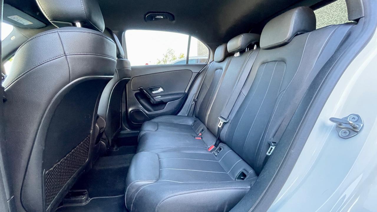 MERCEDES-BENZ CLASSE A180 1.5 116CV - FULL LED, PELLE, NEOPATENTATI