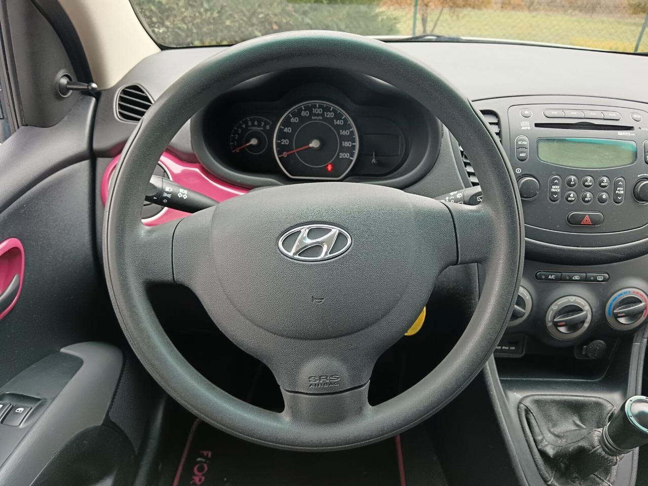 Hyundai i10 1.1 12V FIORUCCI RETROCAMERA