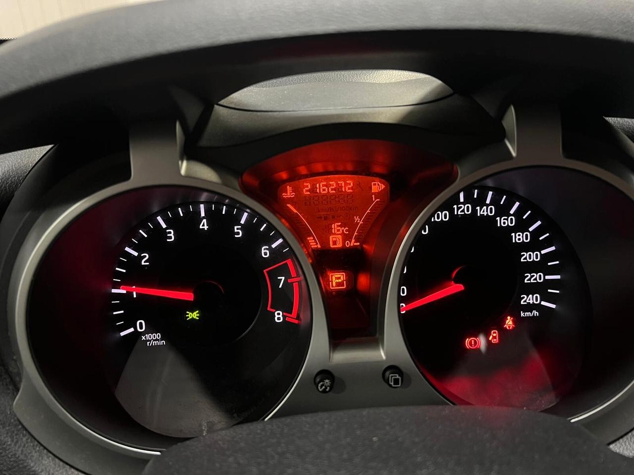 Nissan Juke 1.6 DIG-T 190 MCVT 4WD Tekna