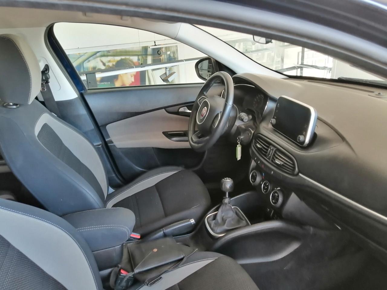 Fiat Tipo 1.6 Mjt S&S SW Lounge