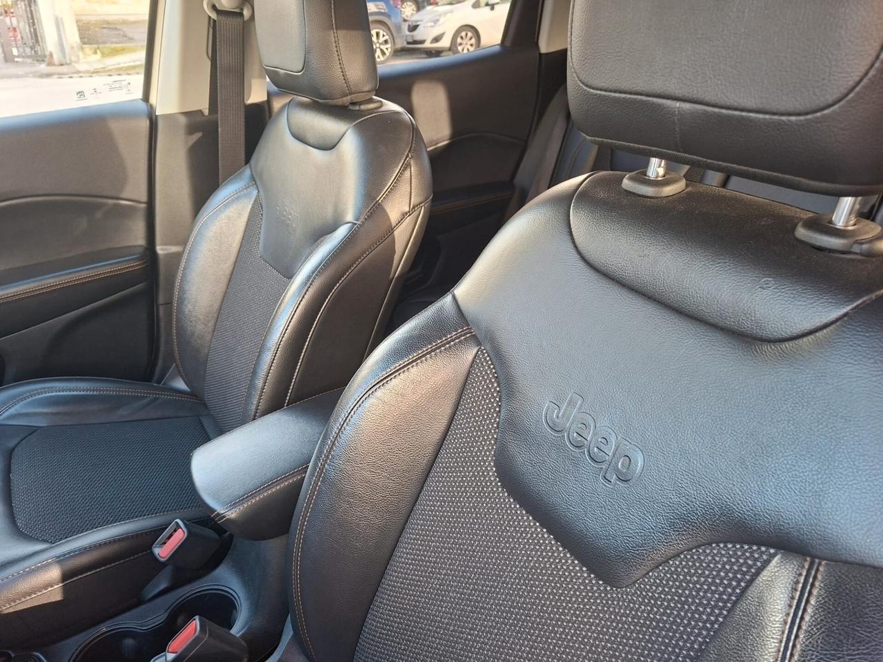 Jeep Compass 1.6 M.Jet Limited * Bicolore * Pelle * Navi * Garantita 12 Mesi